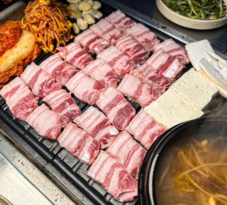 21세기 원조 돈방석 연탄구이